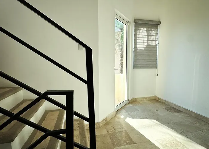 Modern 2br -3ba With Pool And Parking Cabo San Lucas