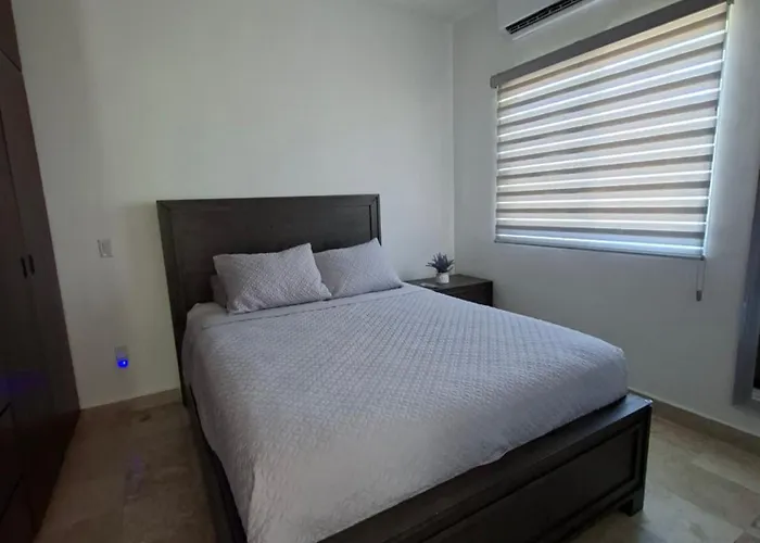 Villa Modern 2br -3ba With Pool And Parking